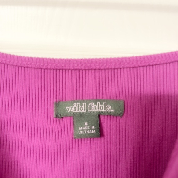 Elegant Magenta Spaghetti Strap Dress - Picture 5 of 7
